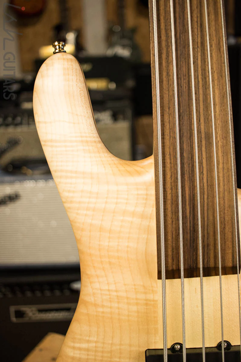 Spector Custom Euro LX5 Fretless Bass Natural - Image 3