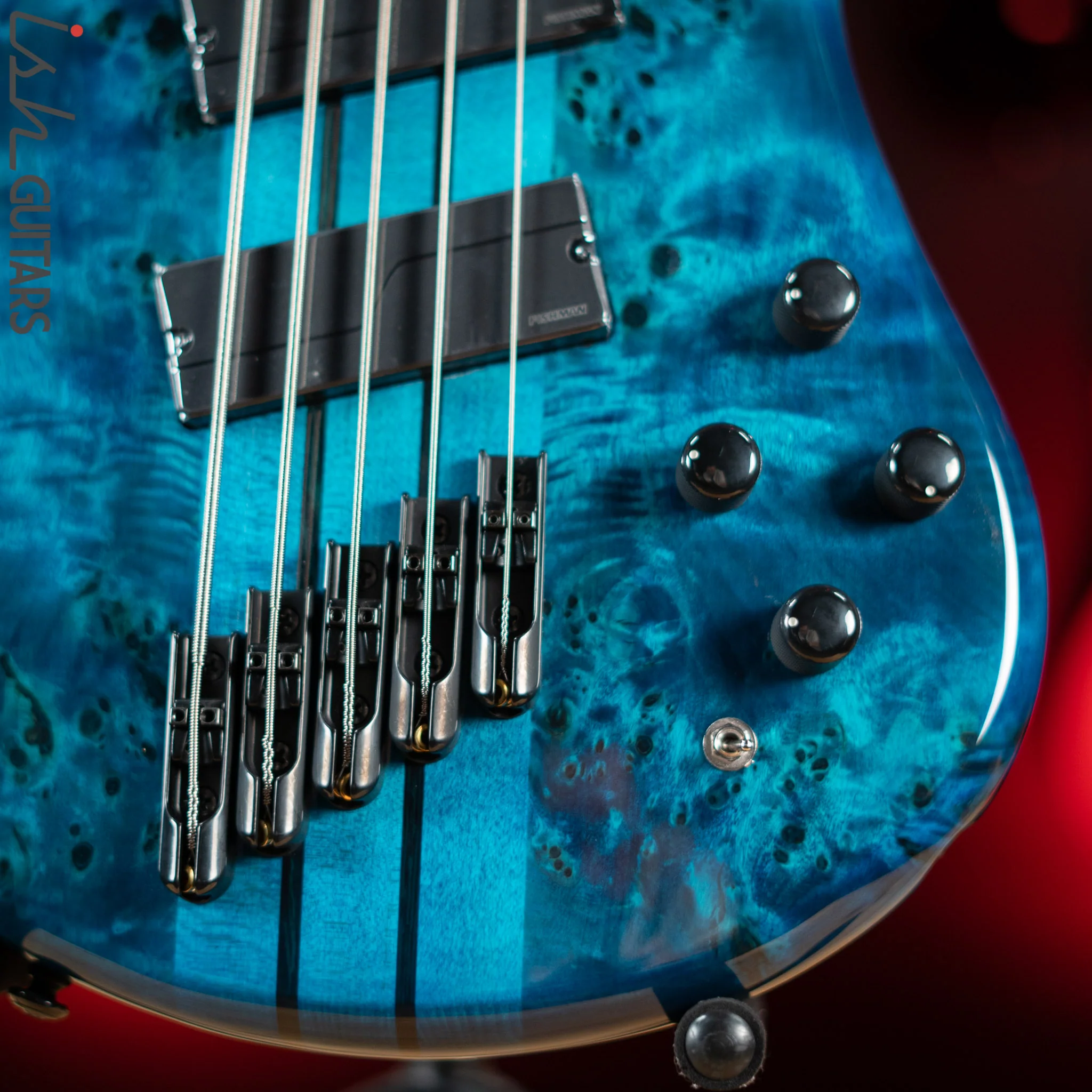 Spector NS Dimension 5 Multiscale Bass Black and Blue Gloss - Image 4