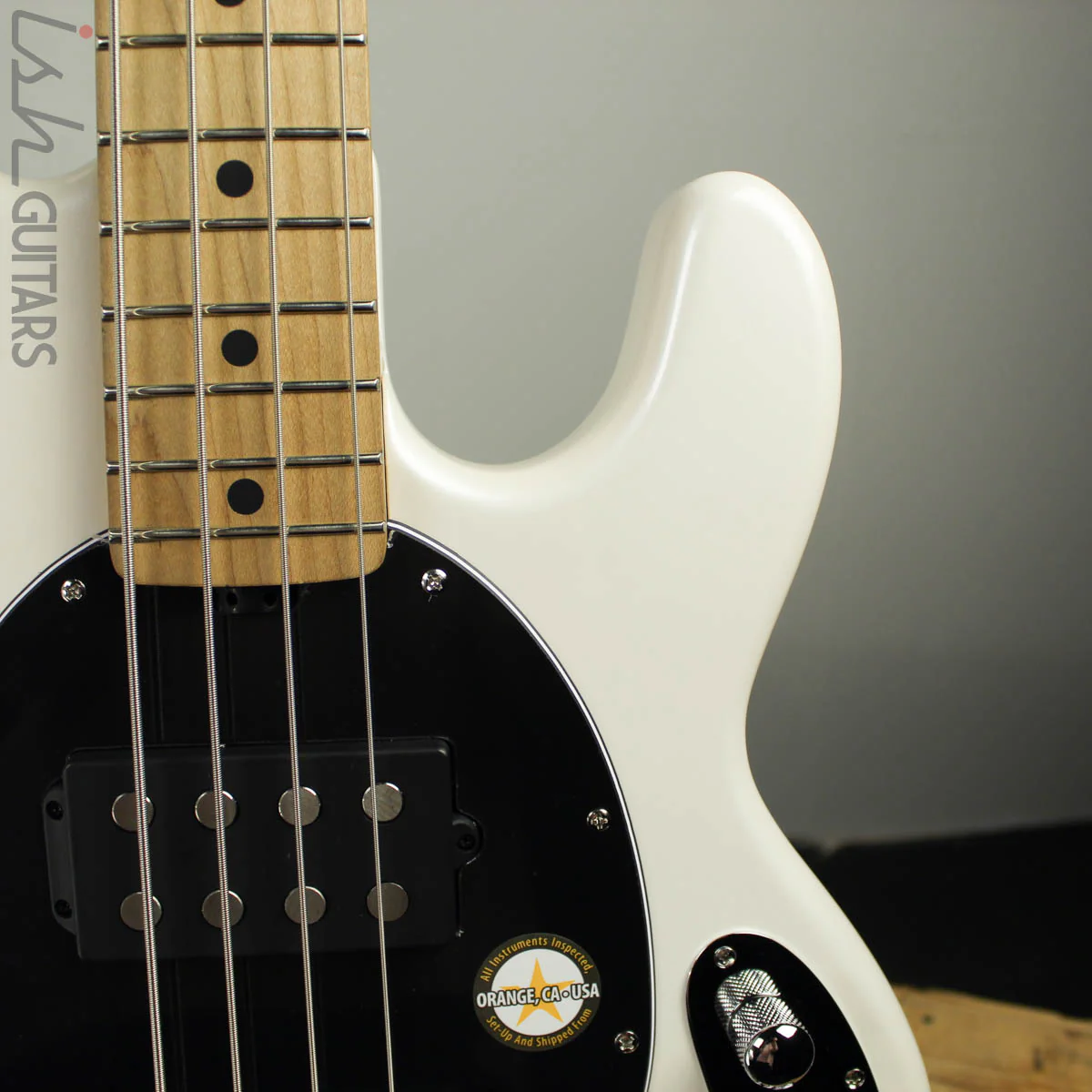 Sterling by Music Man StingRay Ray34HH Pearl White - Image 4