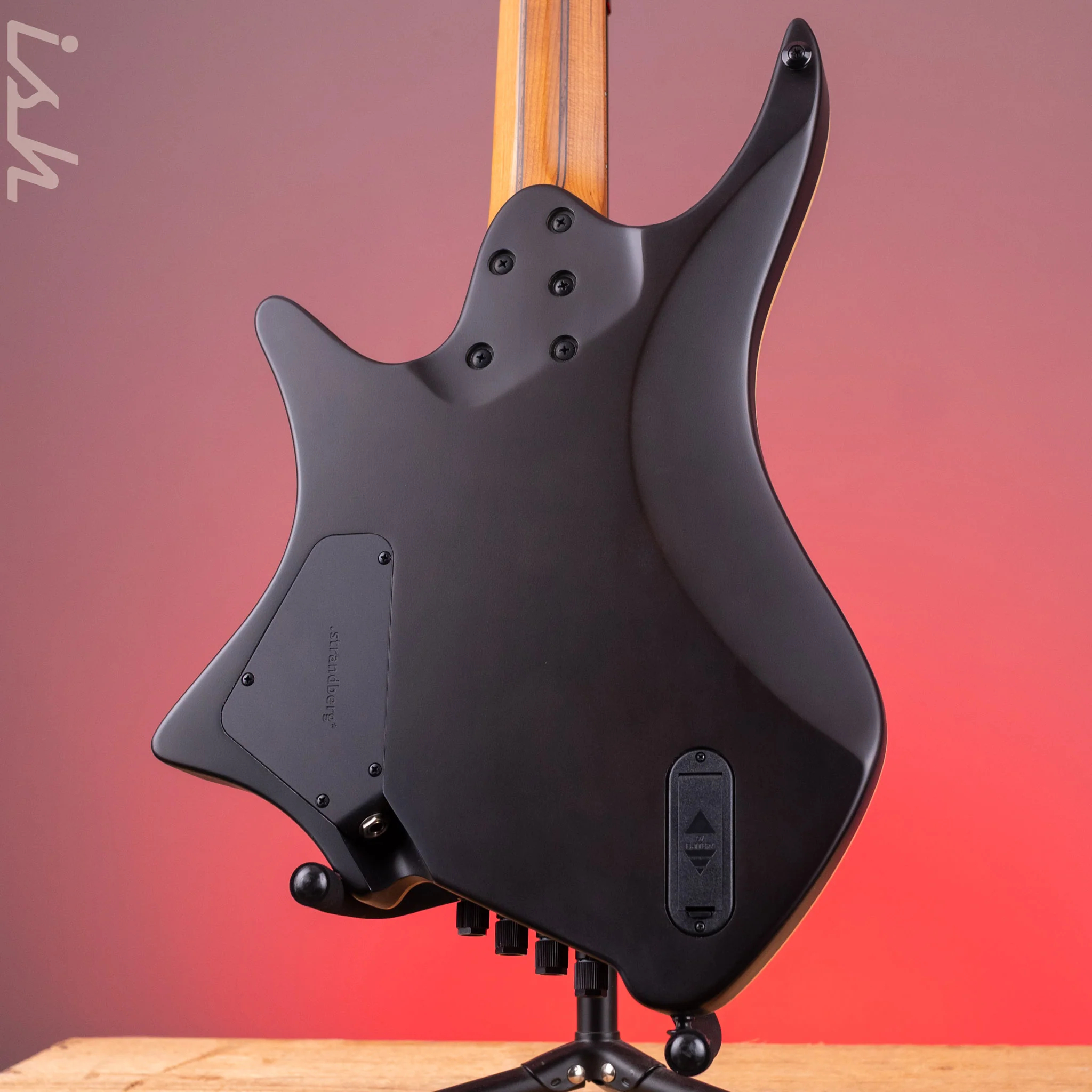 Strandberg Boden Bass Standard 4 Charcoal - Image 8