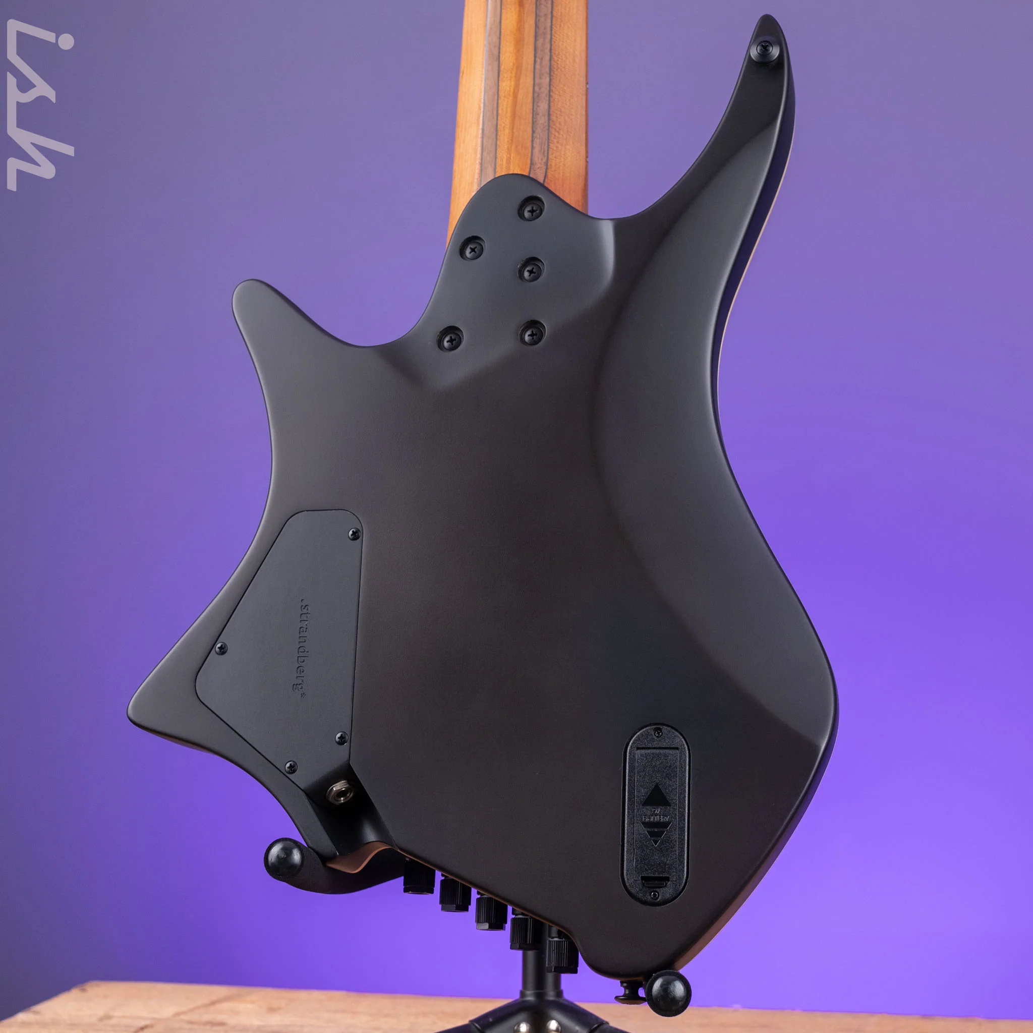 Strandberg Boden Bass Standard 5 Charcoal - Image 8
