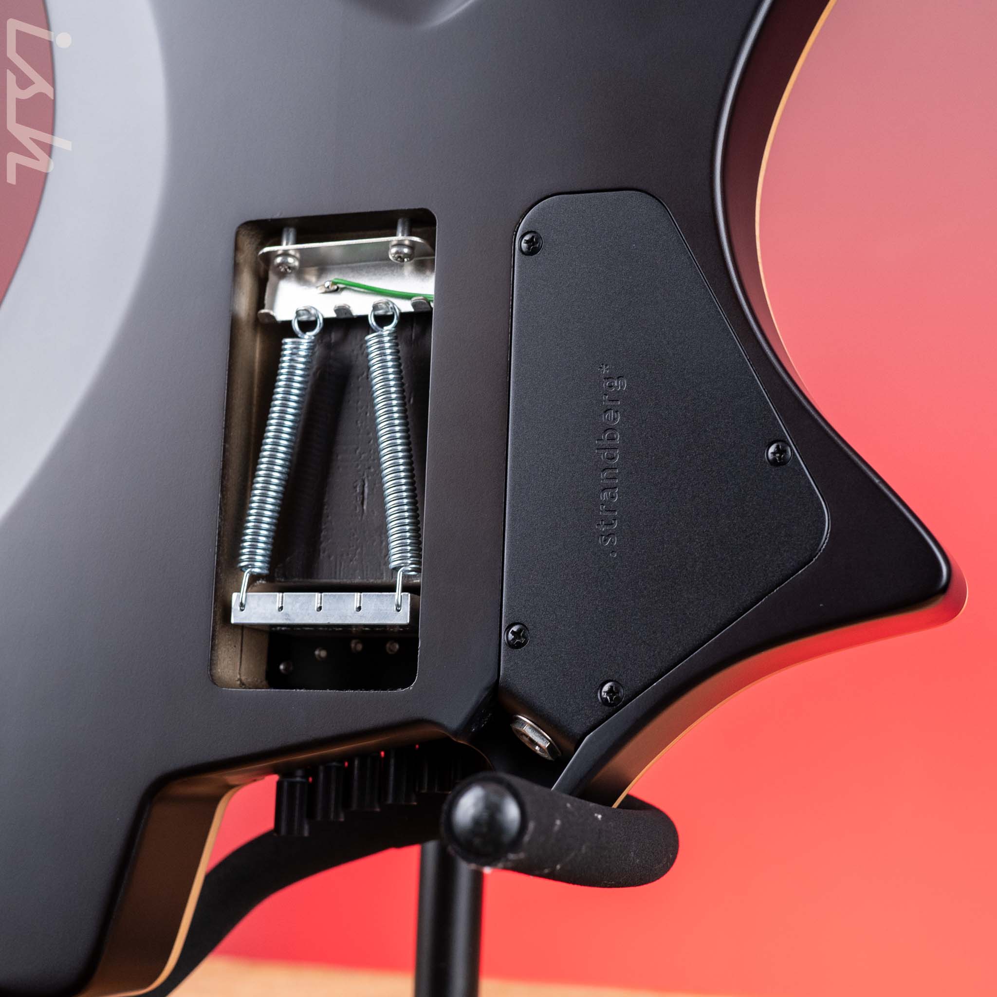 Strandberg Boden Standard NX 6 Lefty Tremolo Charcoal - Image 9