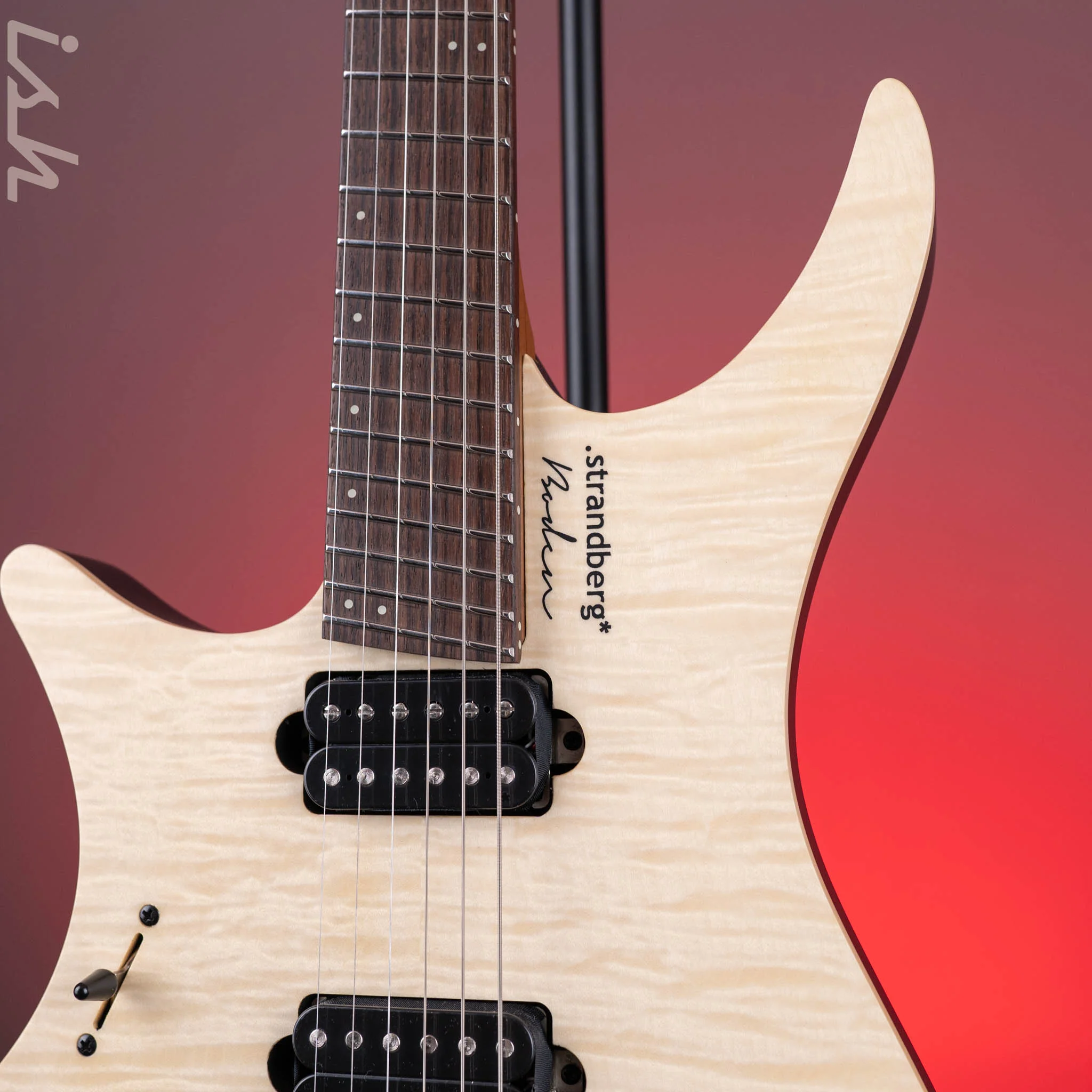 Strandberg Boden Standard NX 6 Lefty Tremolo Natural - Image 3