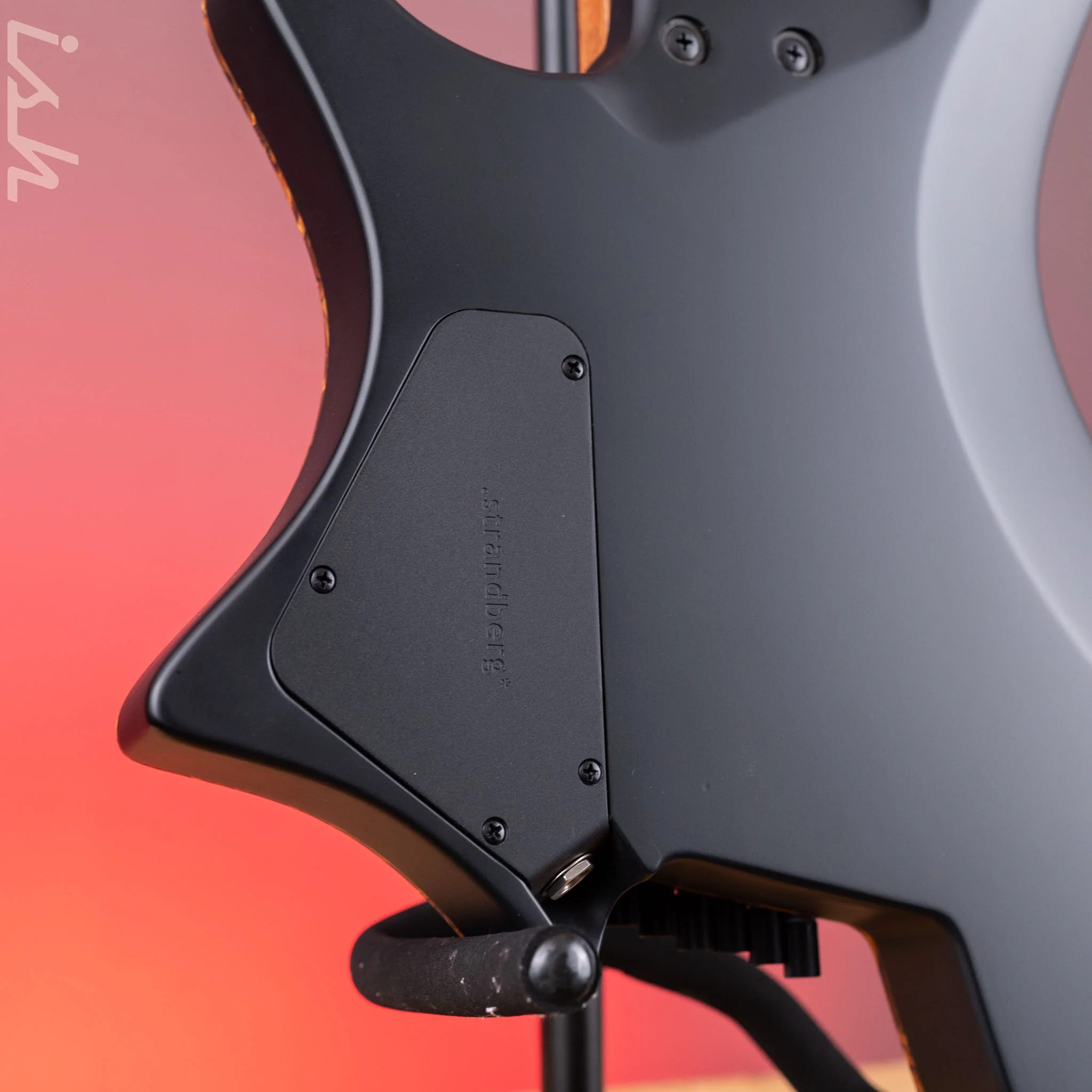 Strandberg Sälen Jazz NX 6 Black Demo - Image 9