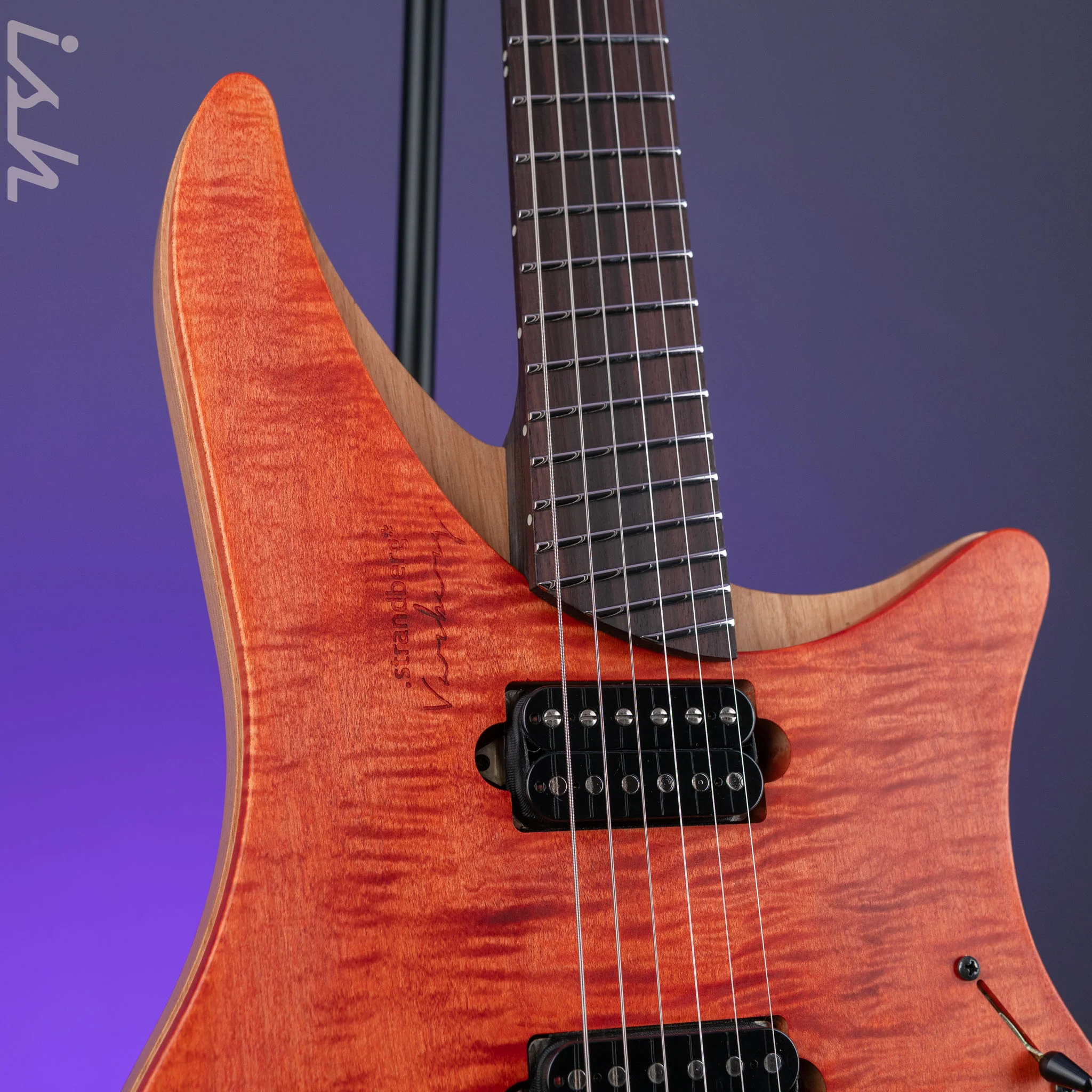 Strandberg Varberg J 6 Amber Haze - Image 4