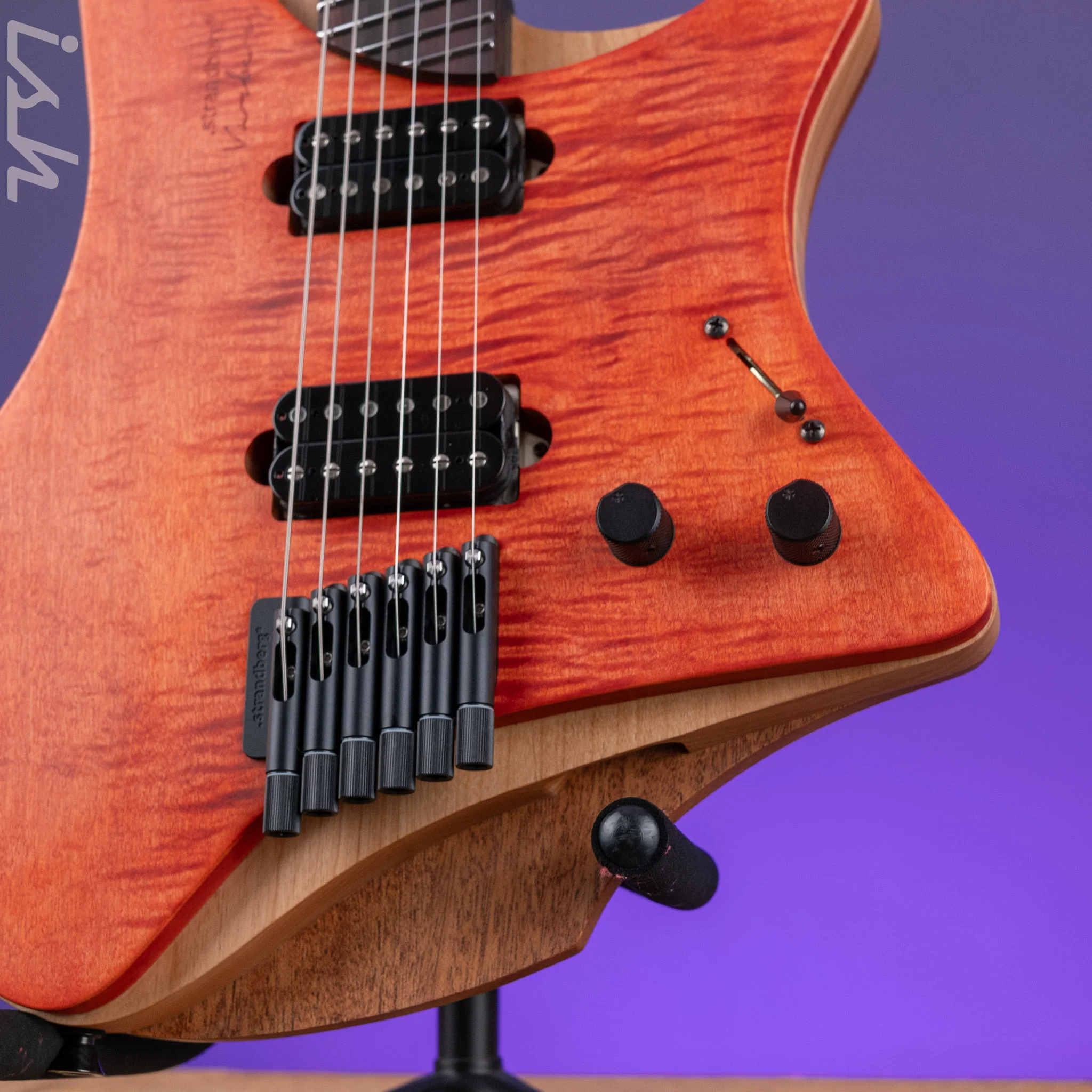 Strandberg Varberg J 6 Amber Haze - Image 5