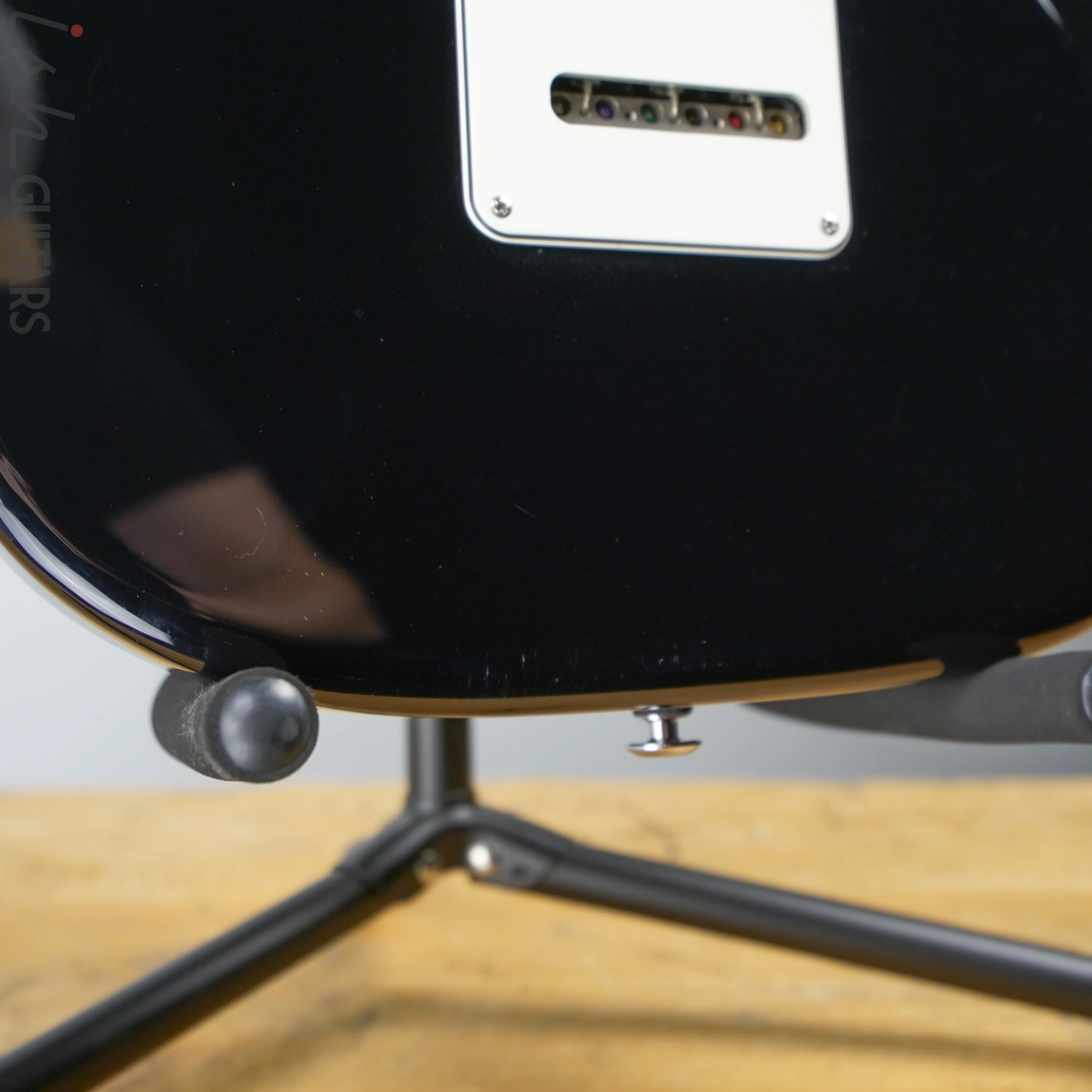Suhr Classic S HSS Black - Image 10