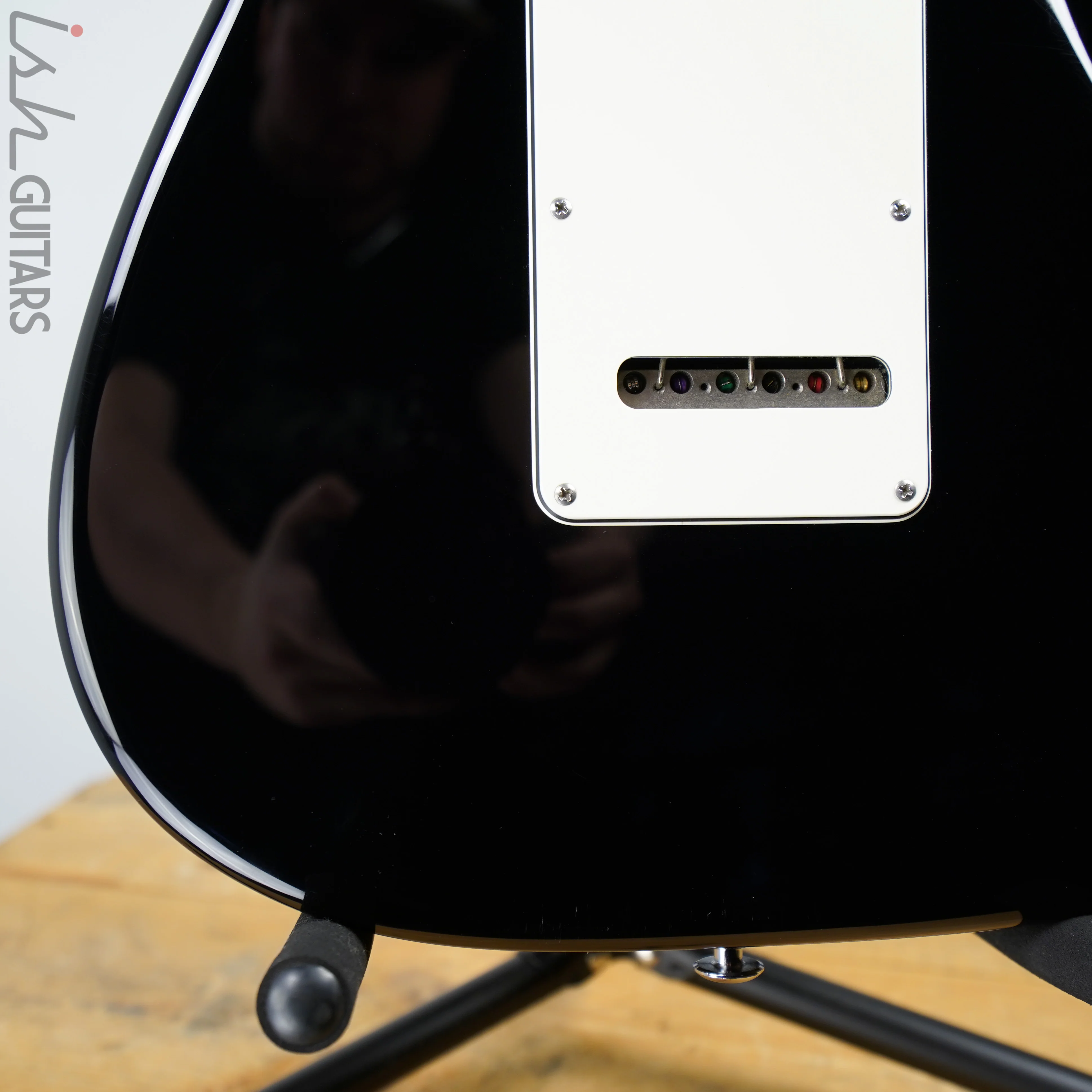 Suhr Classic S HSS Black - Image 9