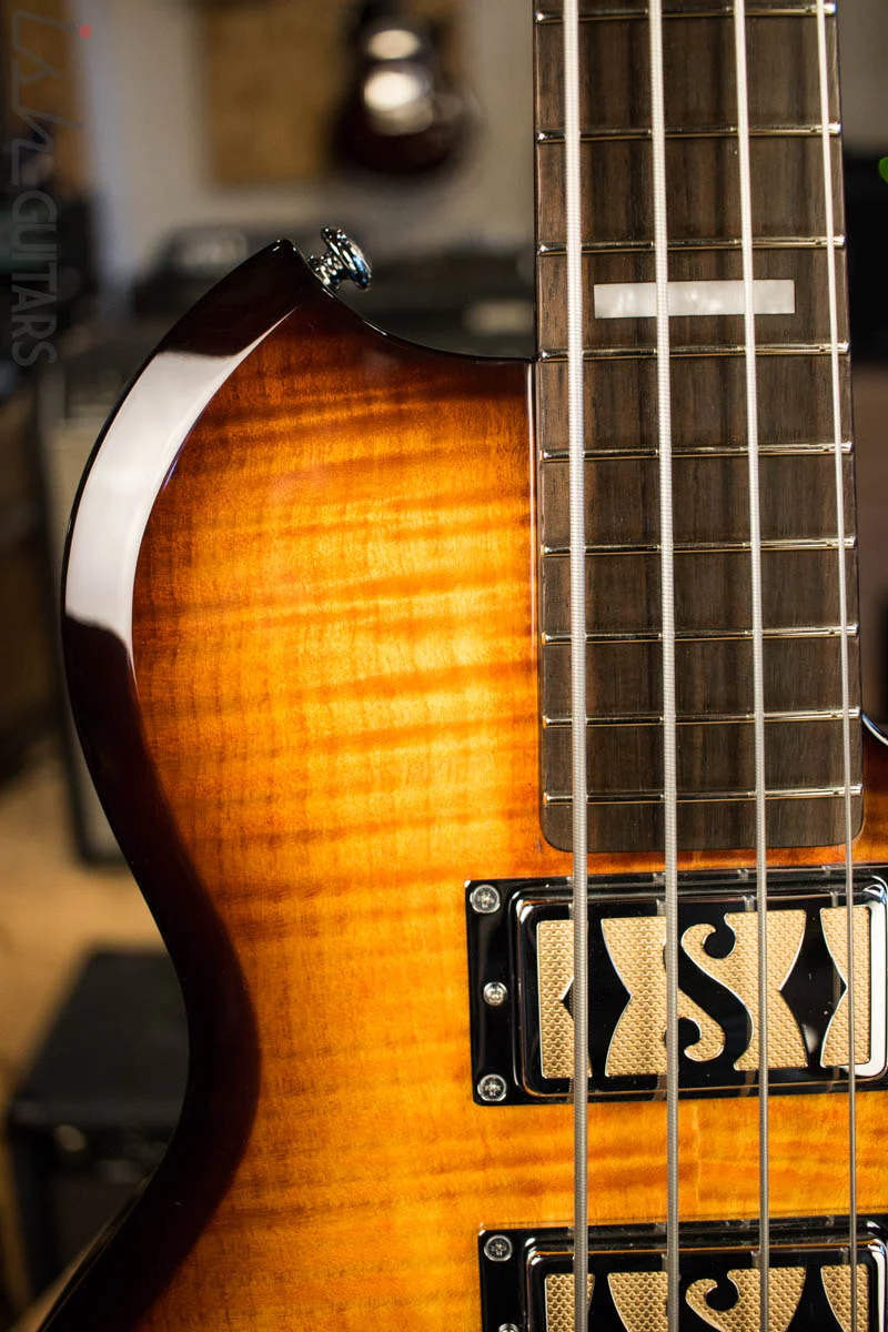 Supro 2043 Huntington III Short Scale with Piezo Pickup Flame Tobacco Sunburst Store Demo - Image 3