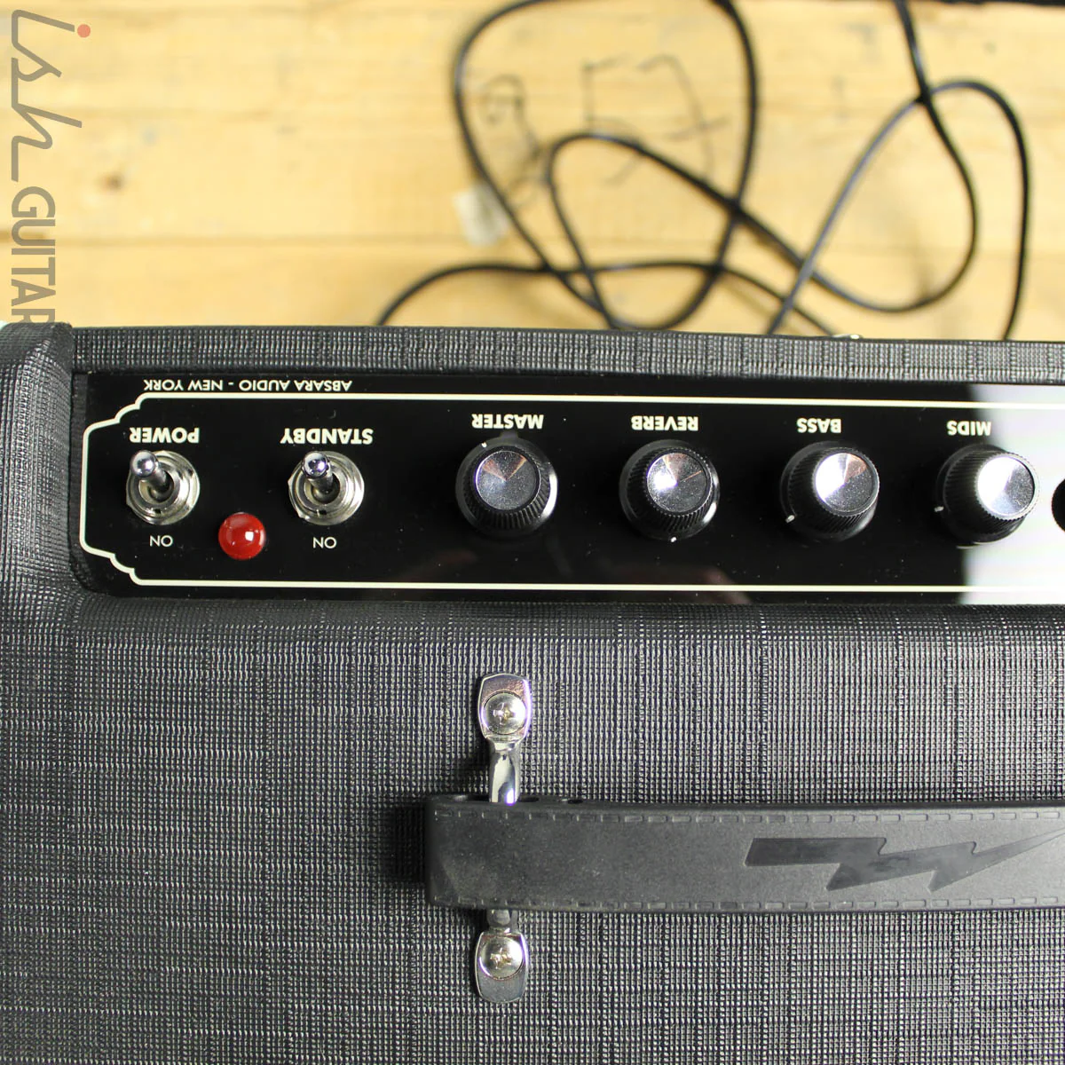 Supro Blues King 12 15 Watt 1x12" Combo Amp - Image 4