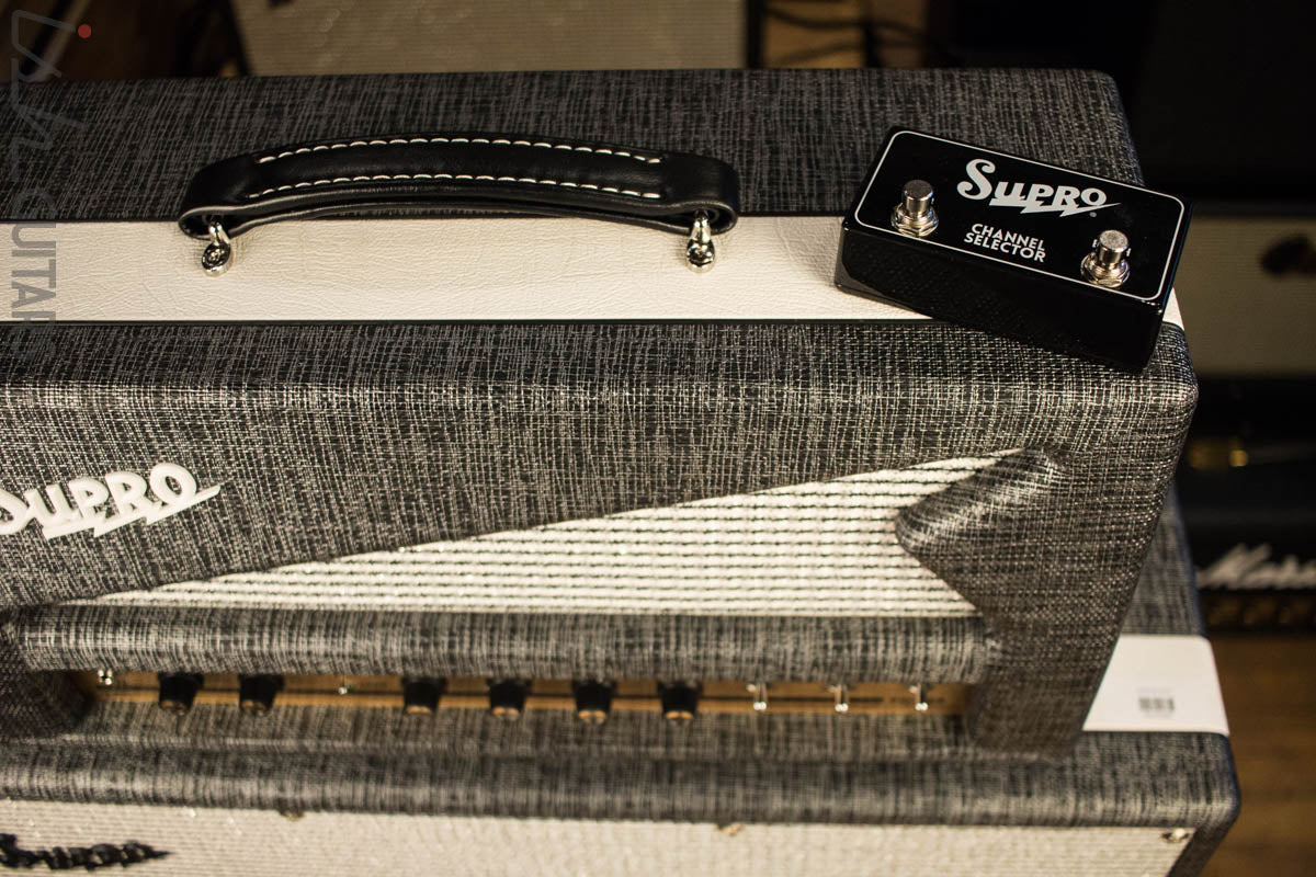 Supro 1799 Statesman 150W 2x12 Guitar Extension Speaker Cabinet - Image 10