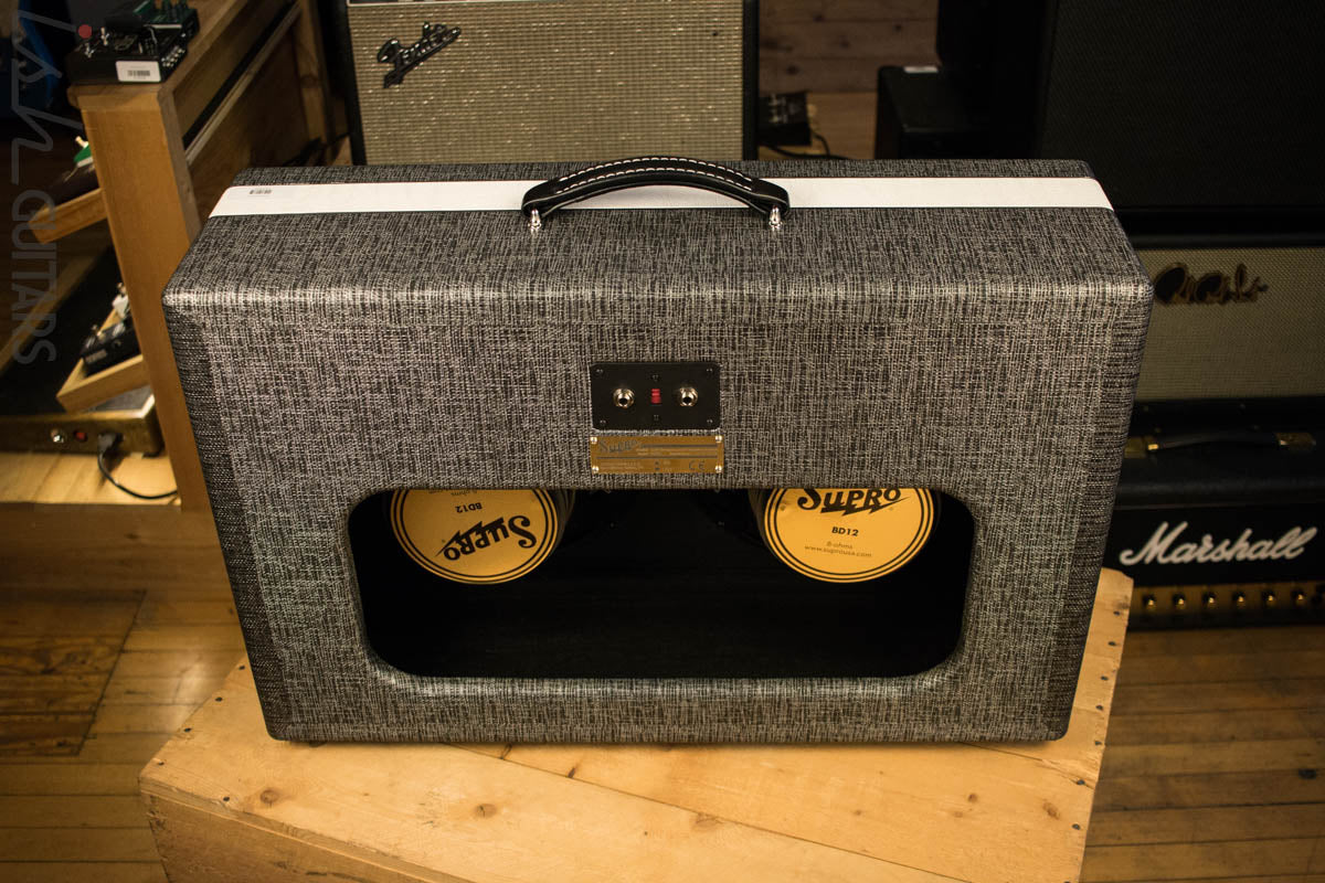Supro 1799 Statesman 150W 2x12 Guitar Extension Speaker Cabinet - Image 4