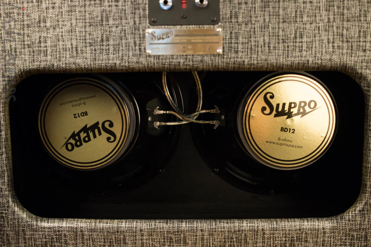 Supro 1799 Statesman 150W 2x12 Guitar Extension Speaker Cabinet - Image 5