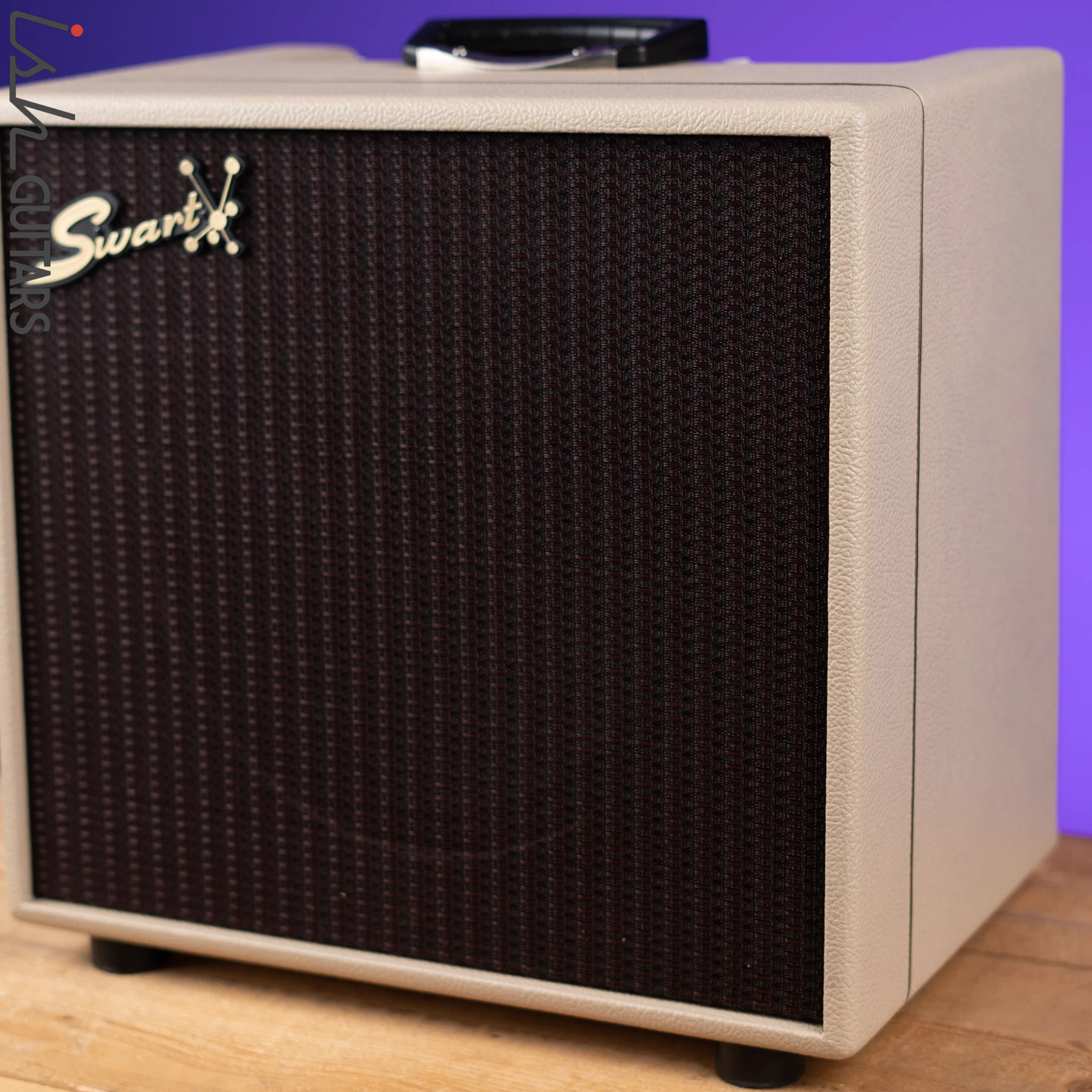 Swart Space Tone Antares Master Creamback - Image 3