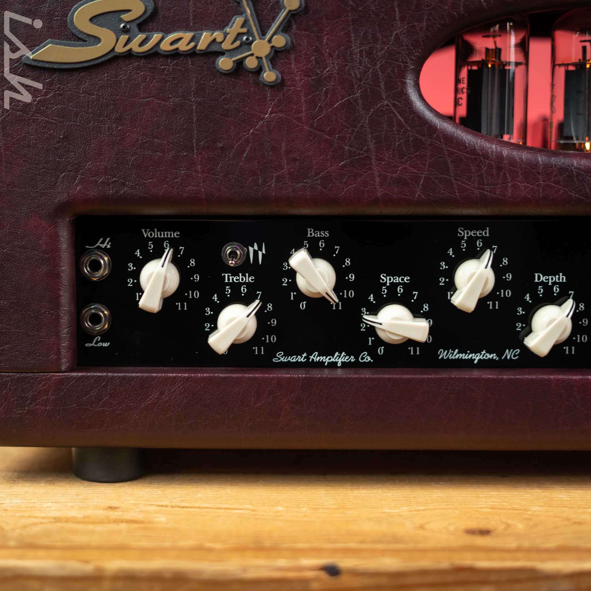 Swart Space Tone ST-45 45W Guitar Amp Head Wine Taurus - Image 3