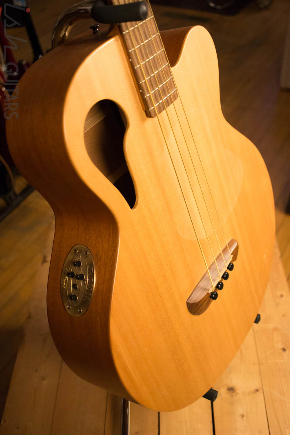 Tacoma Thunderchief CB10C Acoustic Bass with Electronics - Image 6
