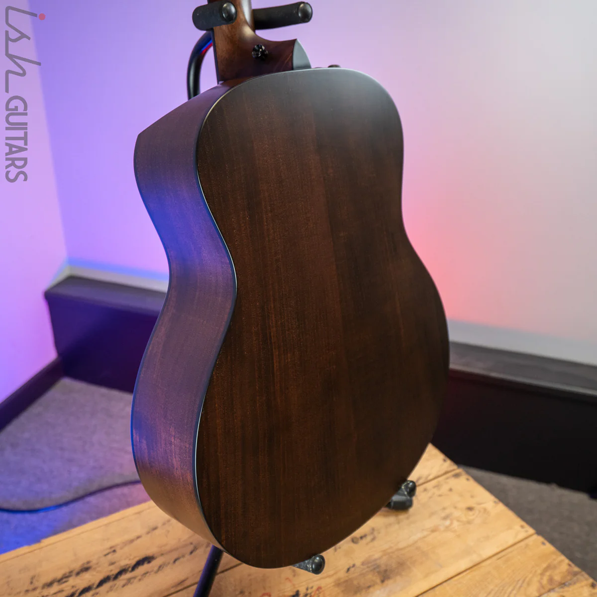 Taylor 326ce Urban Ash/Mahogany - Image 12