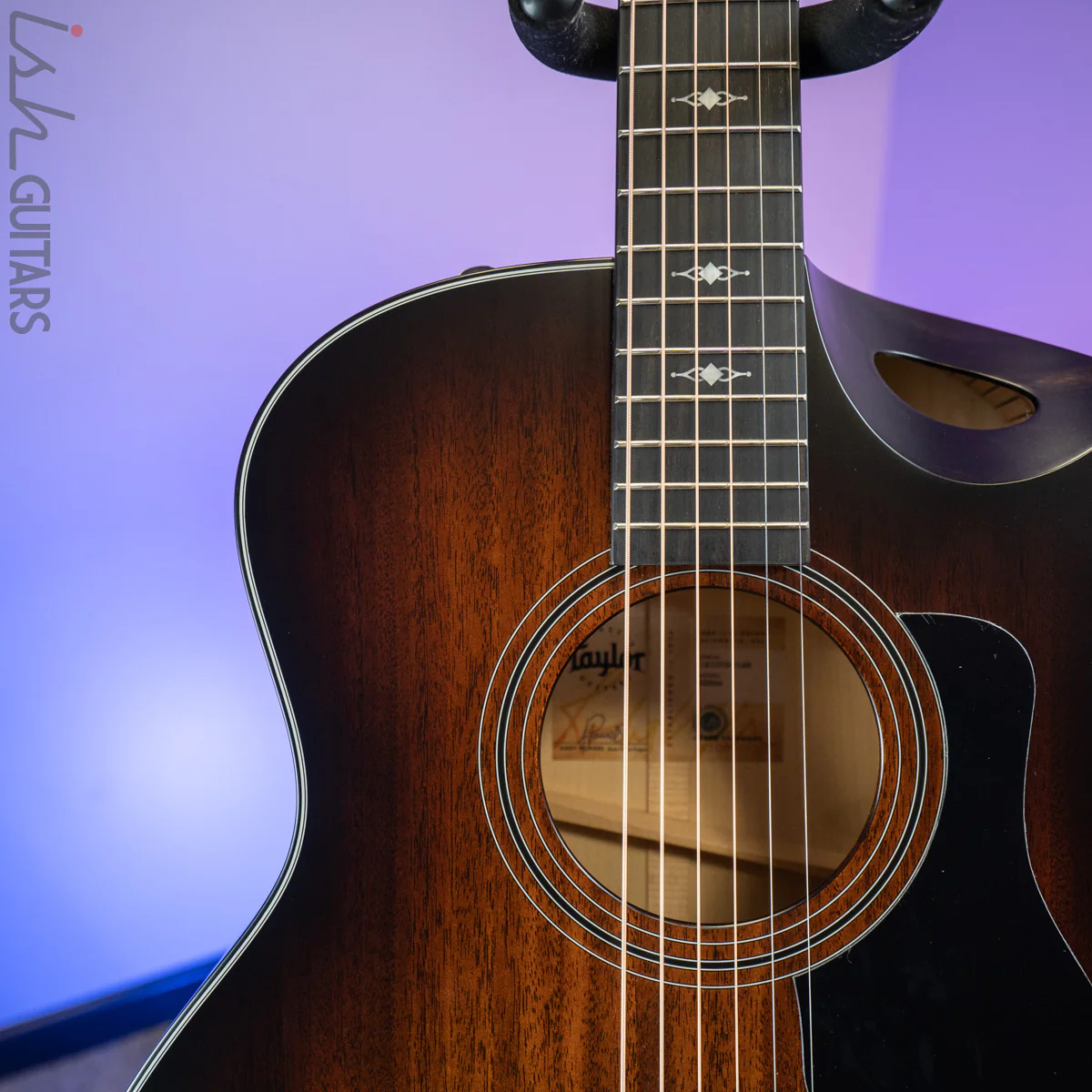 Taylor 326ce Urban Ash/Mahogany - Image 3