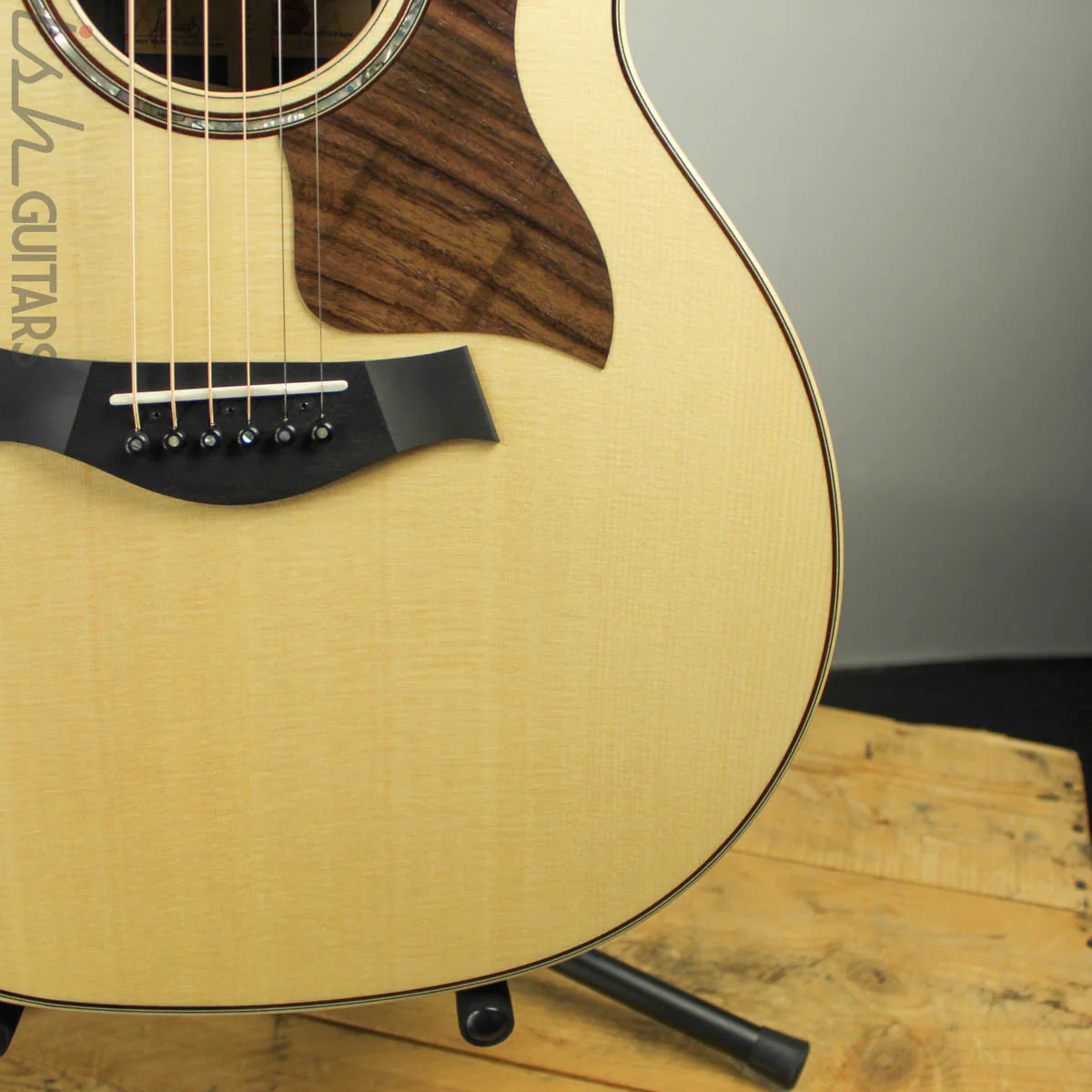 Taylor 814ce DLX Grand Auditorium - Image 3