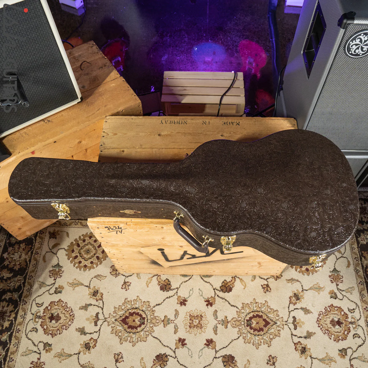 Taylor Builder’s Edition 517e Acoustic Guitar Wild Honey Burst - Image 12