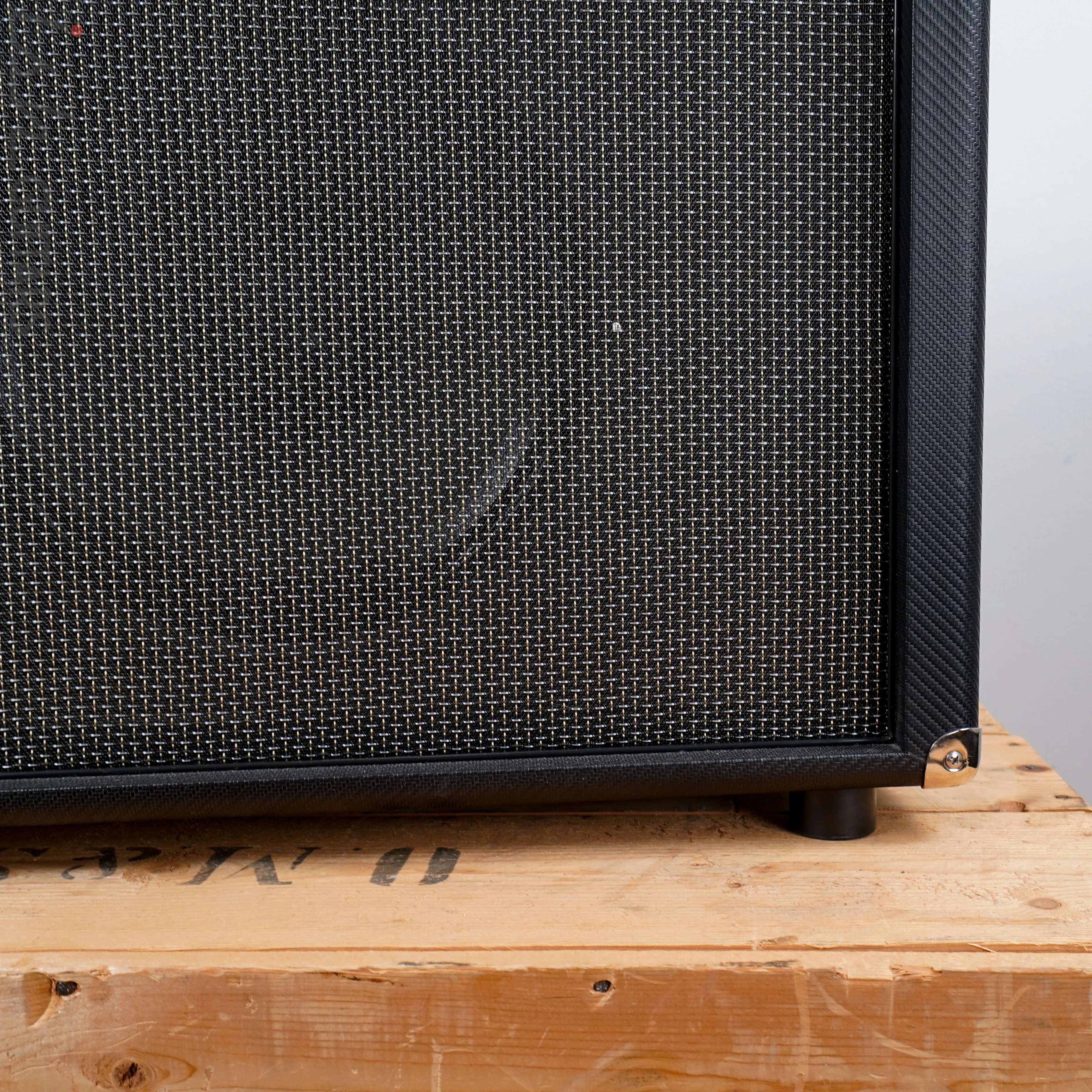 Two Rock 1x12 Cabinet Carbon Fiber Tolex - Image 3