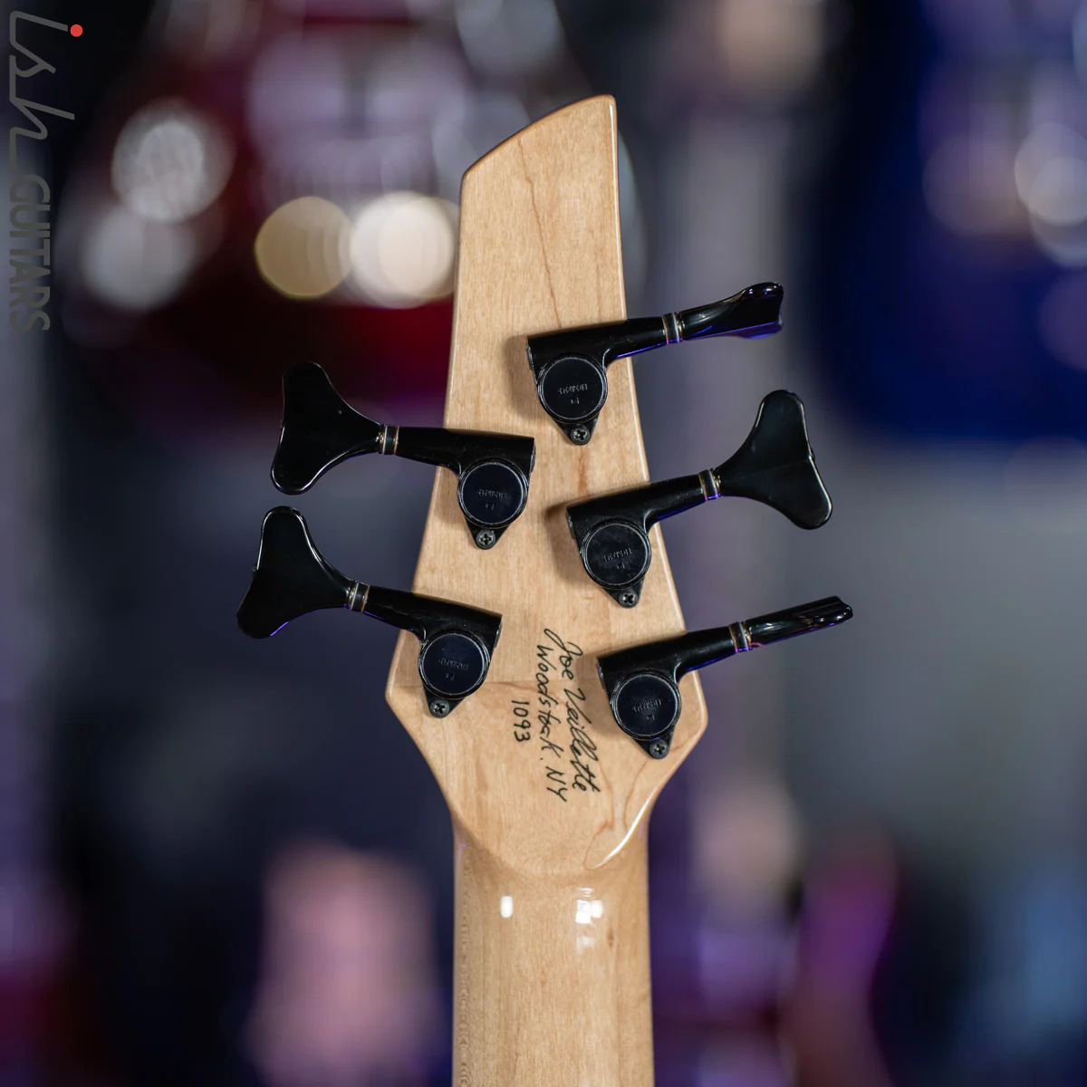 Veillette Minotaur 5 String 33" Short Scale Bass Guitar w/ Piezo - Image 12