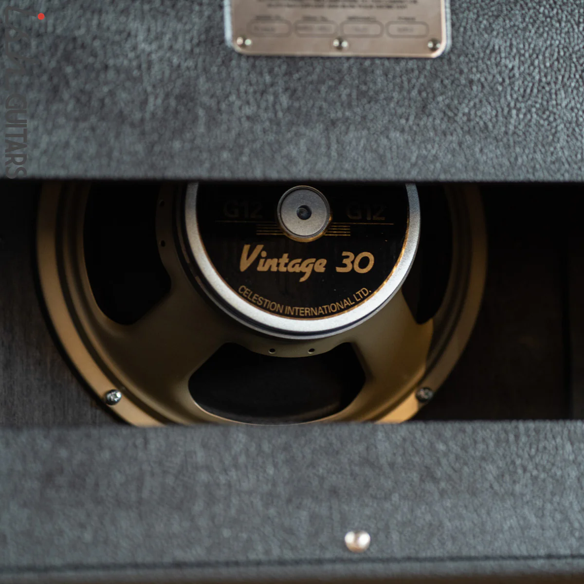 Victory V112V Compact Extension Speaker Cabinet - Image 3
