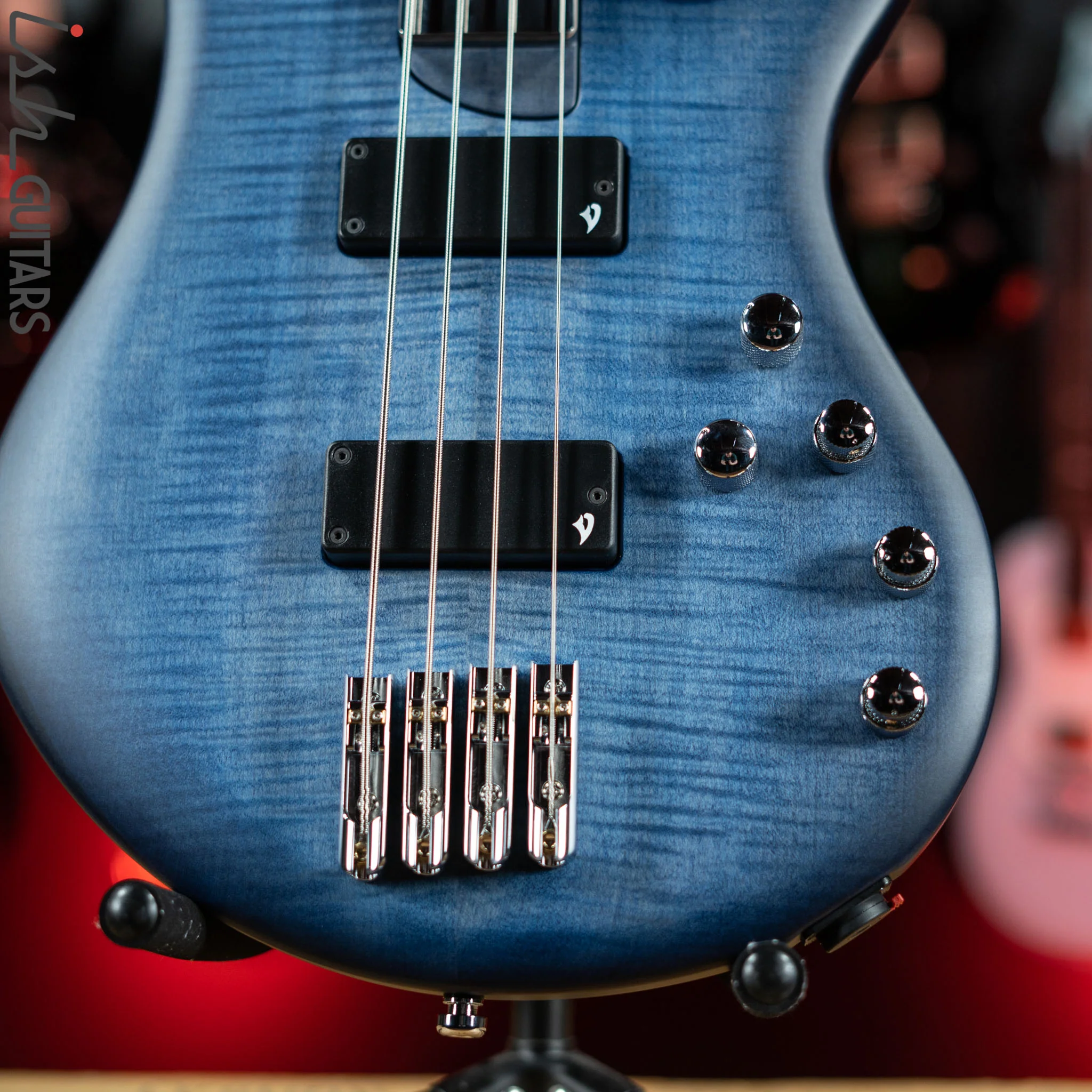 Vigier Arpege IV Custom Fretless 4-String Bass Deep Deep Blue Imetal Fretboard - Image 4