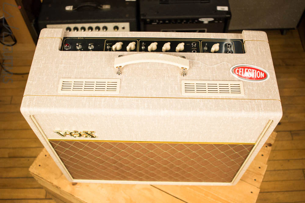 Vox Hand-Wired AC15HW1 Single 12" Celestion G12M Greenback Speaker - Image 3
