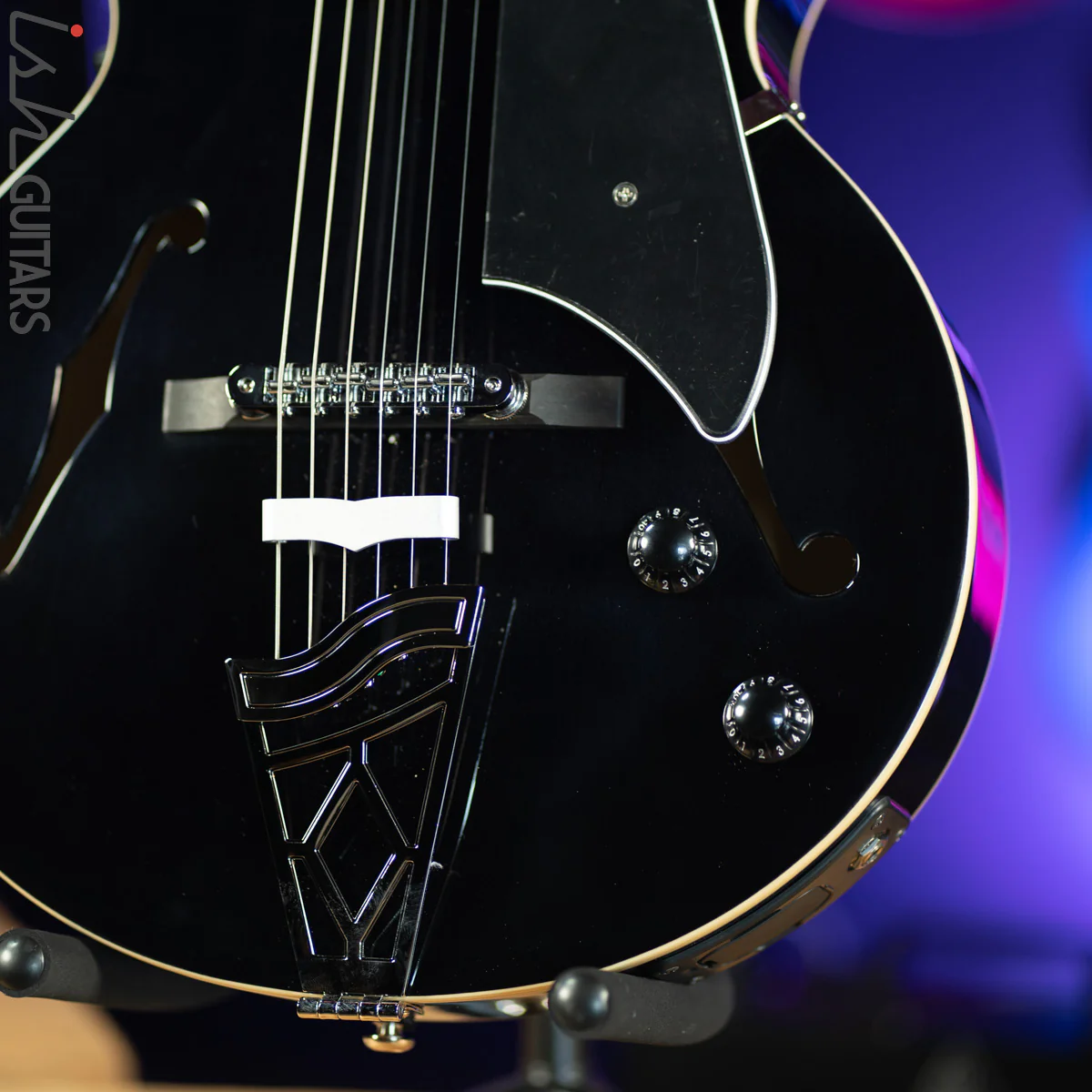 Vox VGA-3D Giulietta Archtop Trans Black - Demo - Image 5