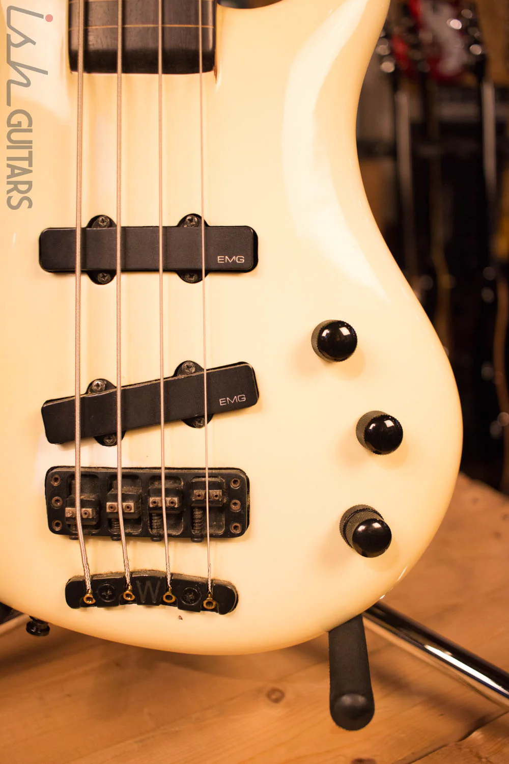 Early Warwick Thumb Fretless Bass Neck Thru Four String - Image 4
