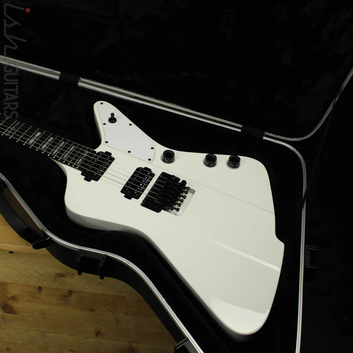 2016 Washburn Parallaxe Priestess Z20FR Marzi Montazeri Signature Electric Guitar Gloss White - Image 13